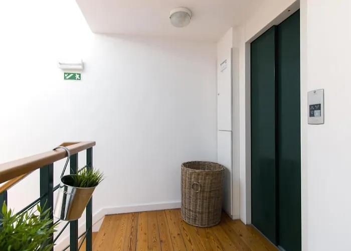 Апартаменты Superb Modern And Unique Liberdade *